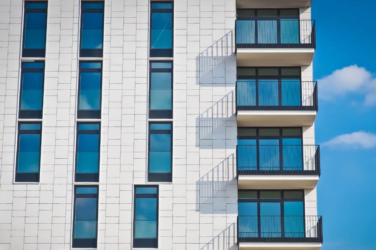 Dilatación térmica en fachadas SATE